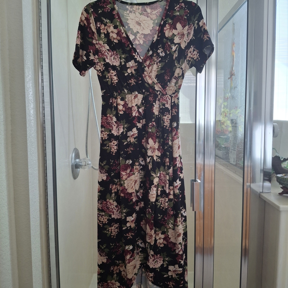 Floral V-Neck Wrap Dress